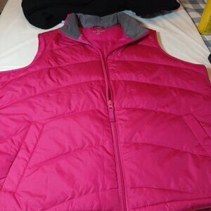 Lands End Women’s Pink Puffer Vest Size L/P (14-16)